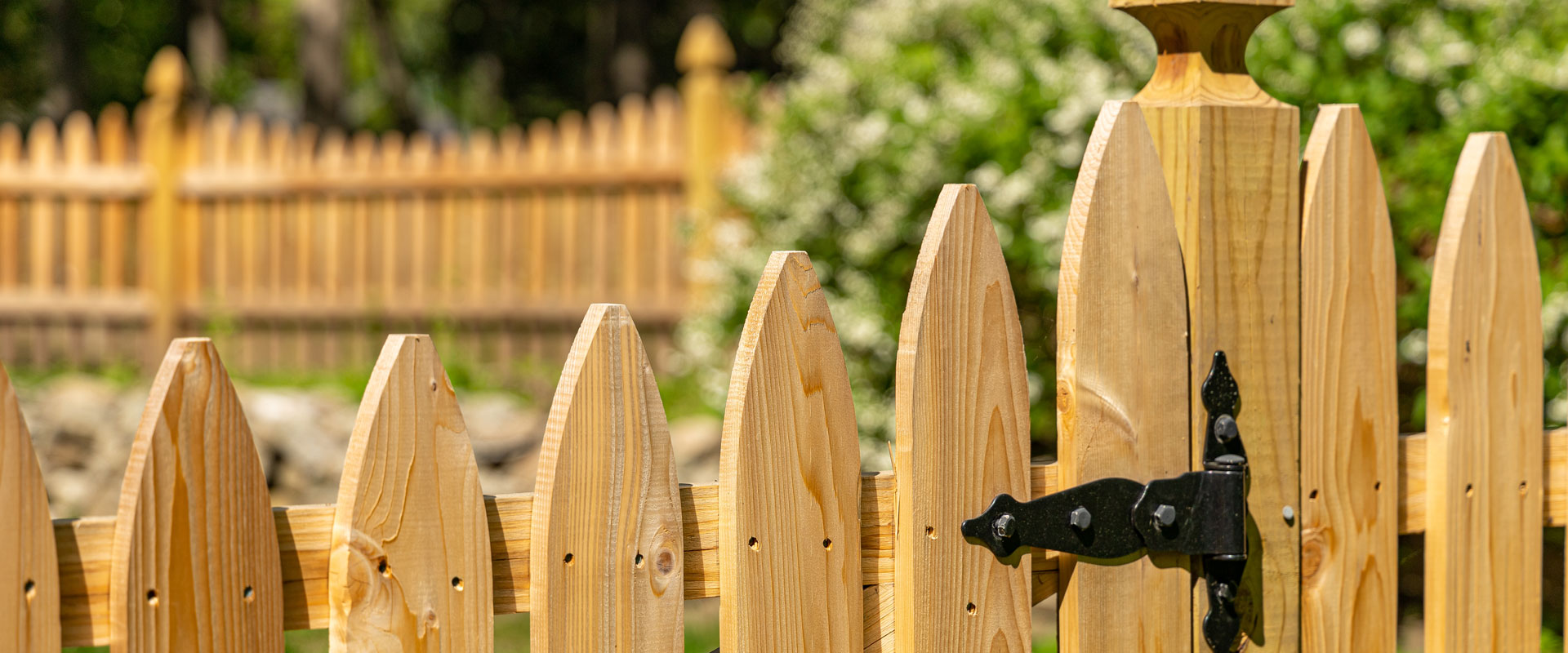 best type of wood fences