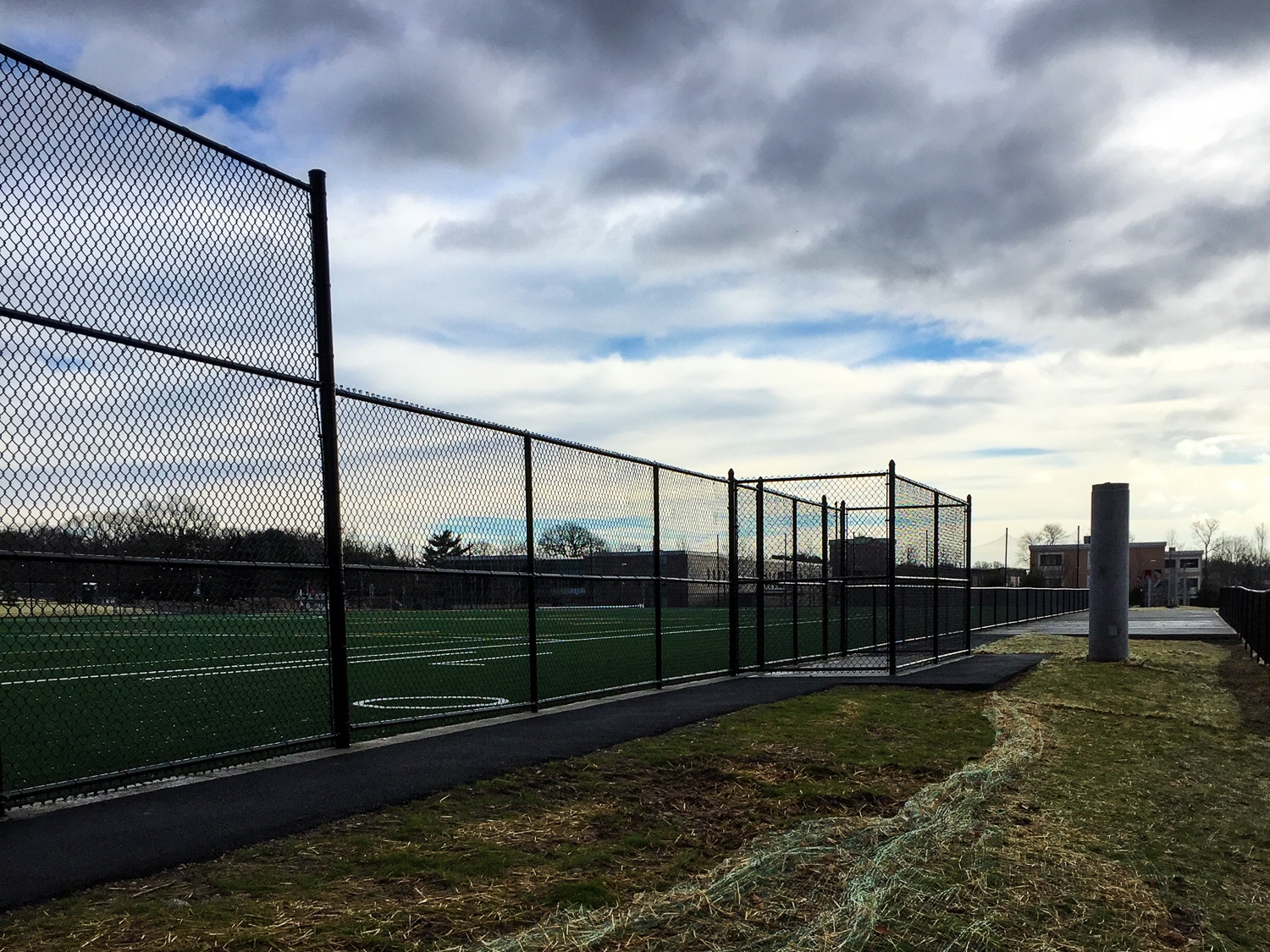 Tips for Chain Link Fence Repair