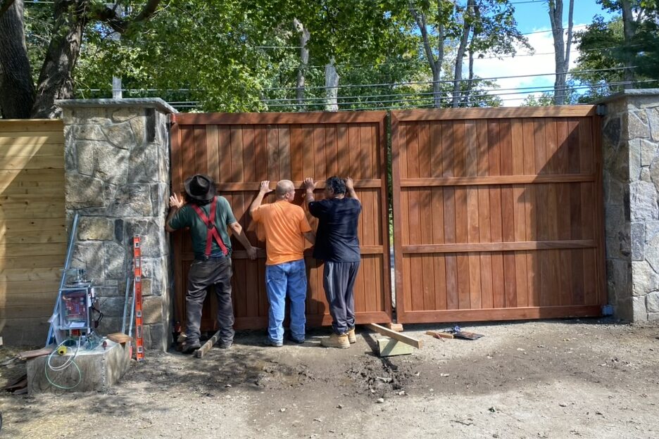 Common Fence Repair Mistakes (and How to Avoid Them)